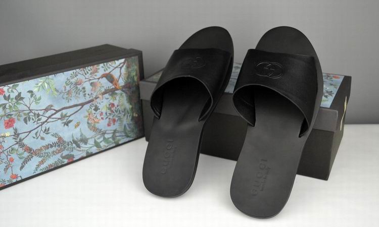 2017 Guci slippers woman 35-42-027